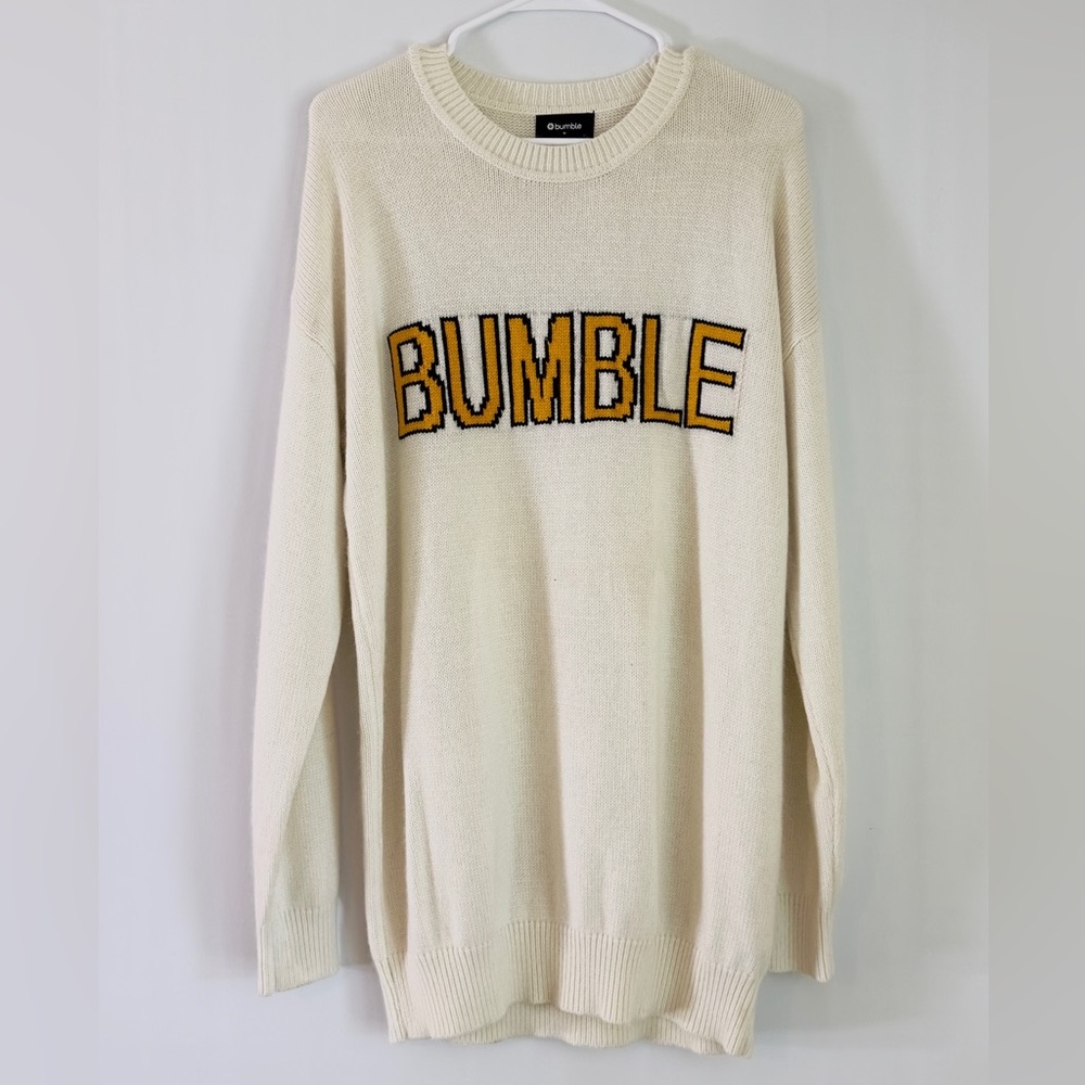 Oversized knit Bumble Cream/ white  Sweater Medium